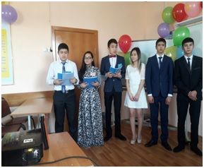 20.11.Орыс тілі мен әдебиеті оқытушысы С.Б.Даутованың «Тіл халық жаны» атты әдеби бағдарламасында 11 Стоматология тобы белсенділік танытты.